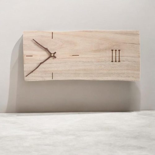 Retro Rectangular Decorative Wooden Wall Clock