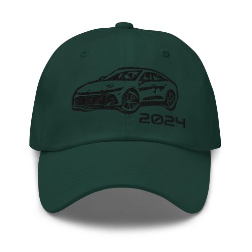 Car-themed embroidered baseball cap