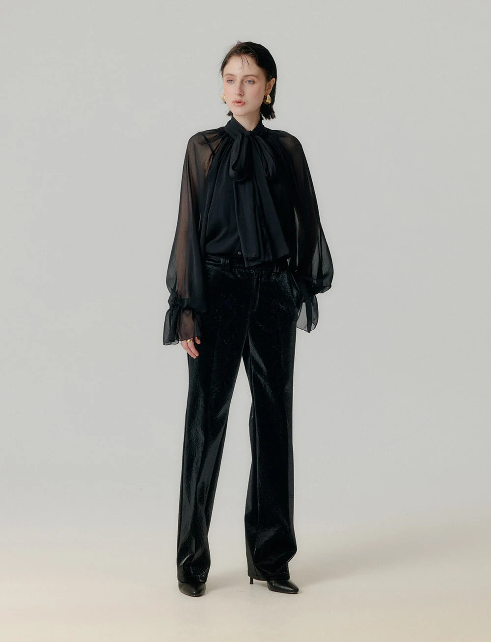 Black chiffon blouse with bow - Image 4