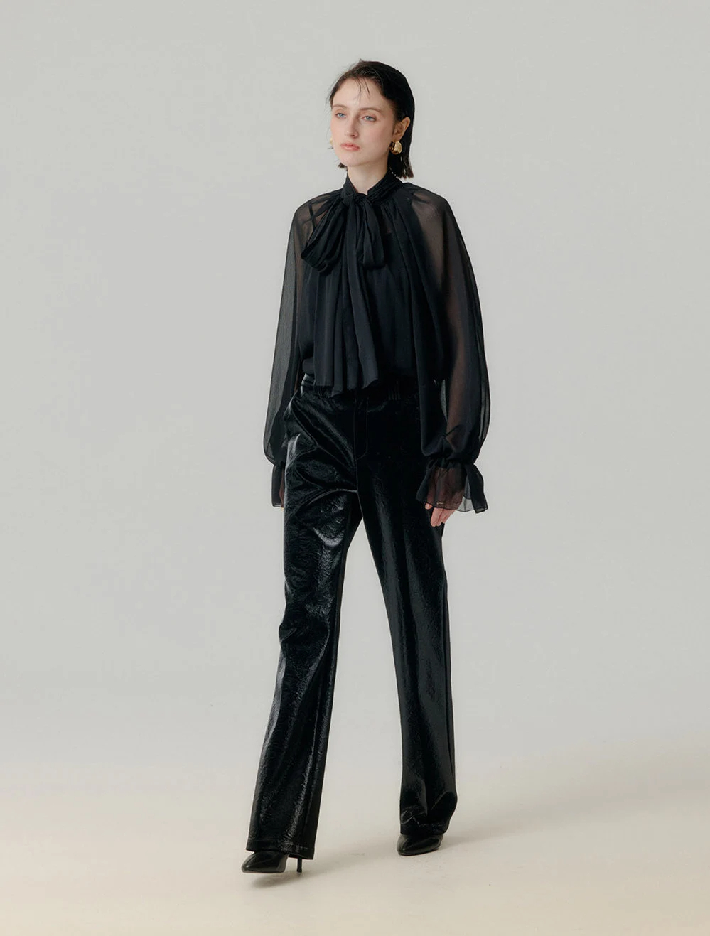 Black chiffon blouse with bow - Image 3